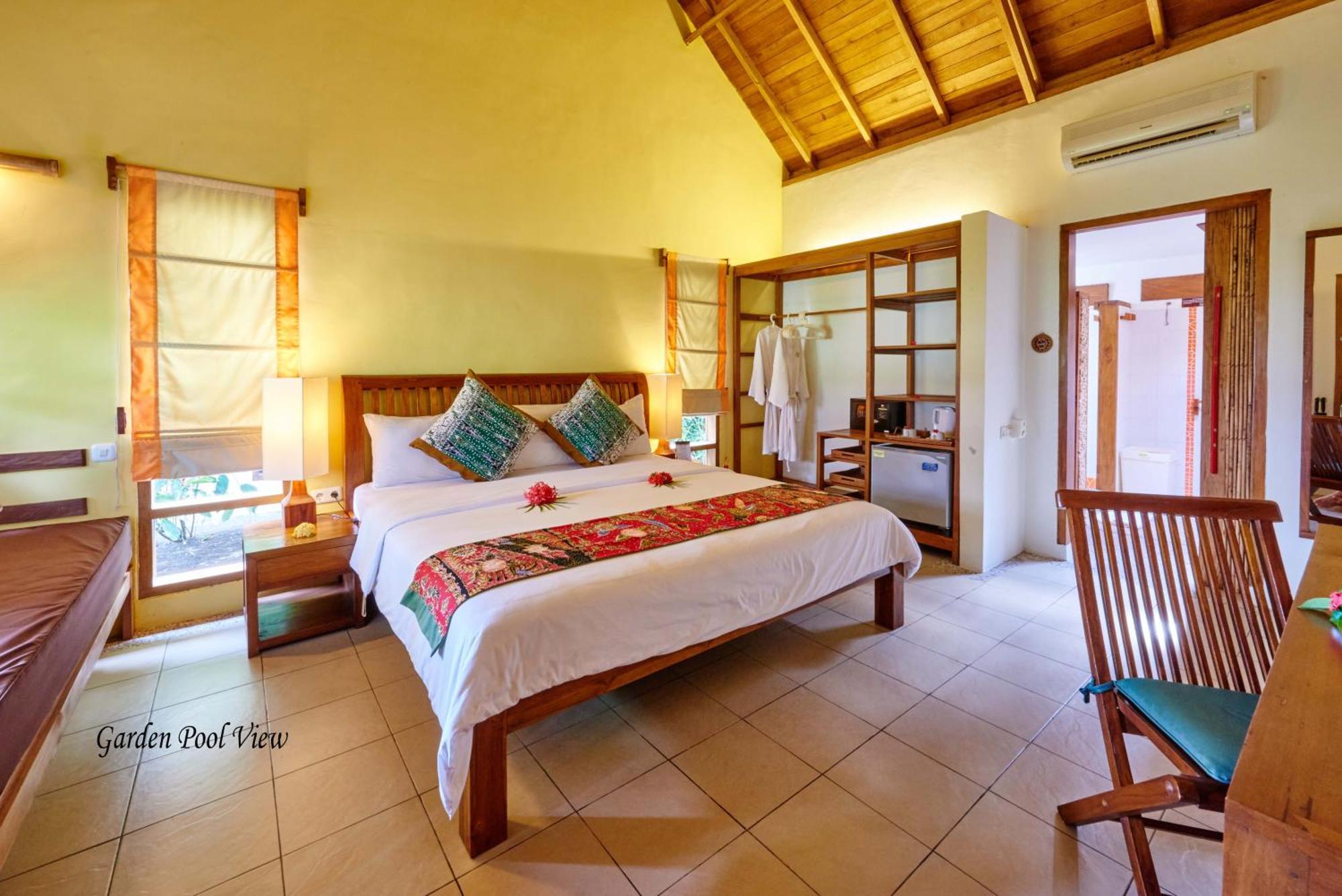 Hotel Cocotinos Manado Extérieur photo