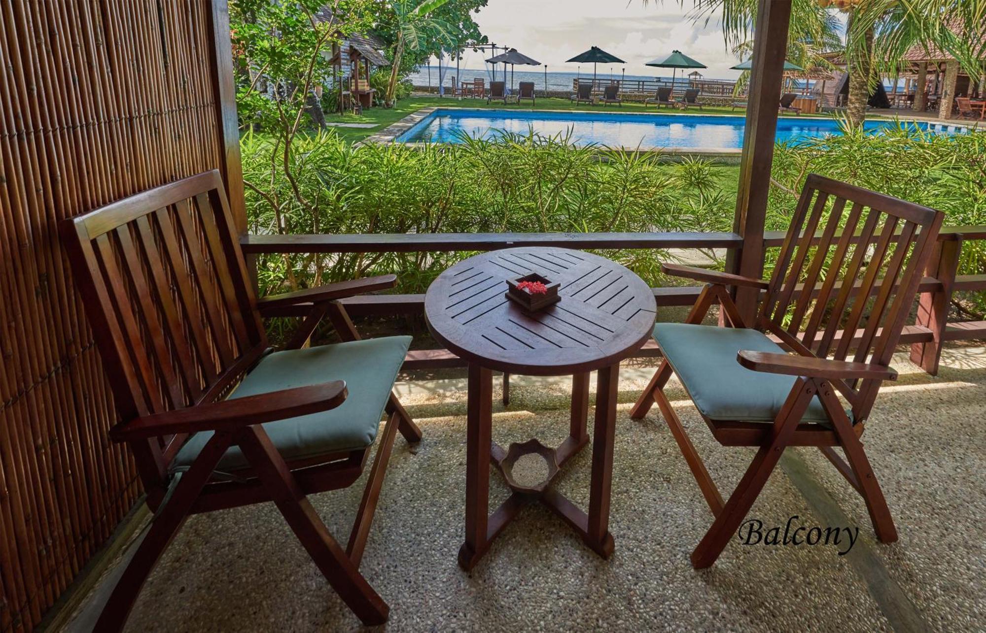 Hotel Cocotinos Manado Extérieur photo