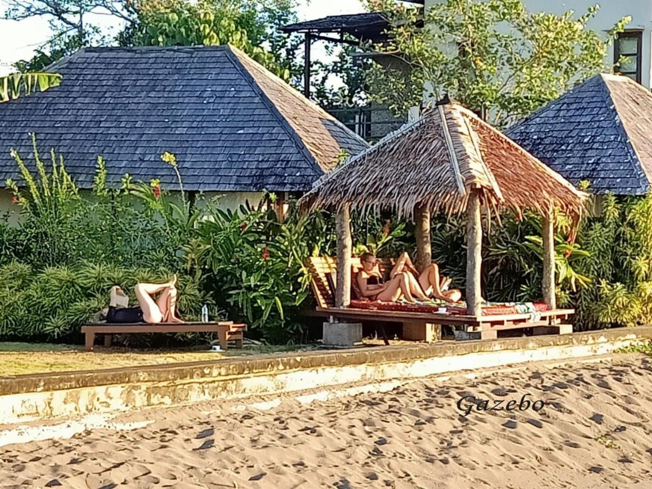 Hotel Cocotinos Manado Extérieur photo